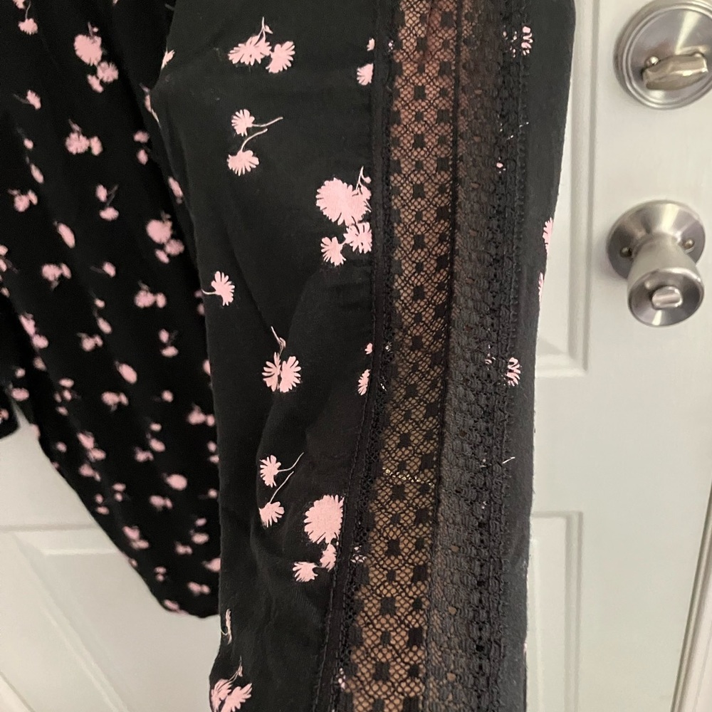Women’s Victoria’s Secret nightshirt - Picture 5 of 7